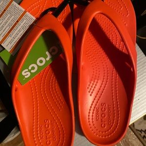 Women’s Croc sandals size 8. New with tags